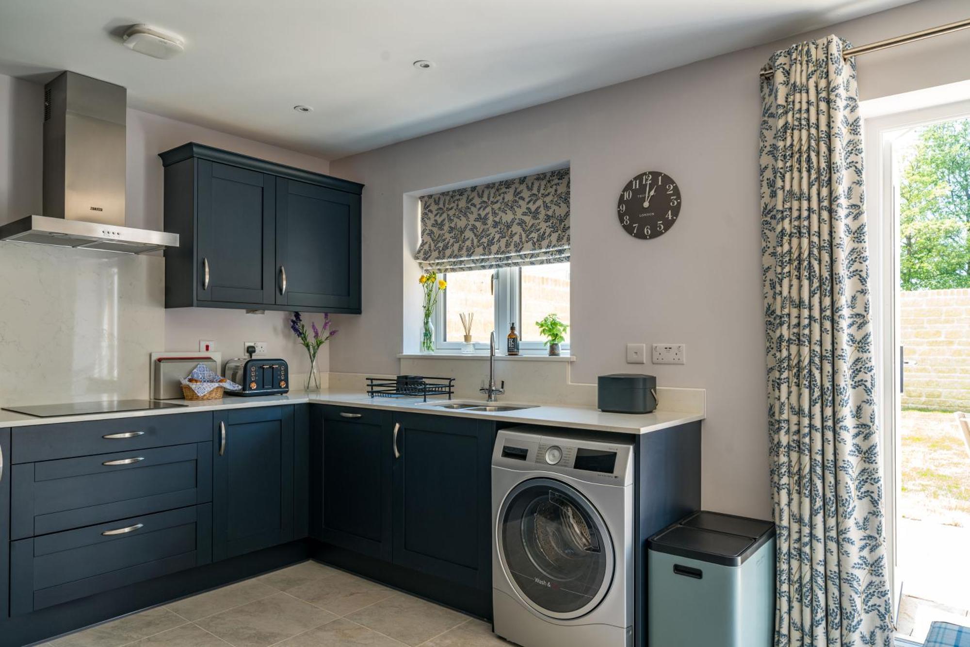 Fleming Cottage - Contemporary Cotswold Home Upper Rissington エクステリア 写真