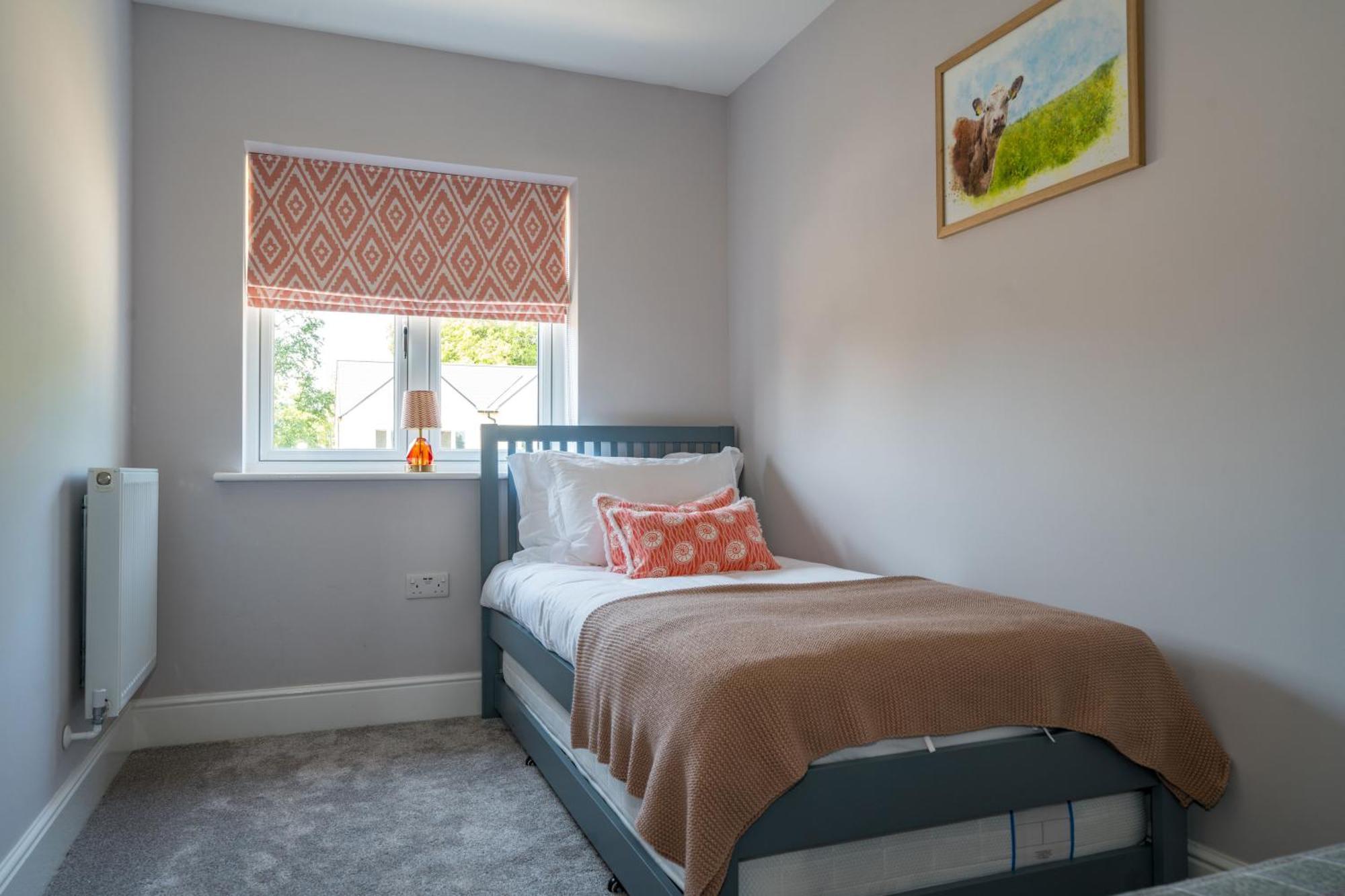 Fleming Cottage - Contemporary Cotswold Home Upper Rissington エクステリア 写真